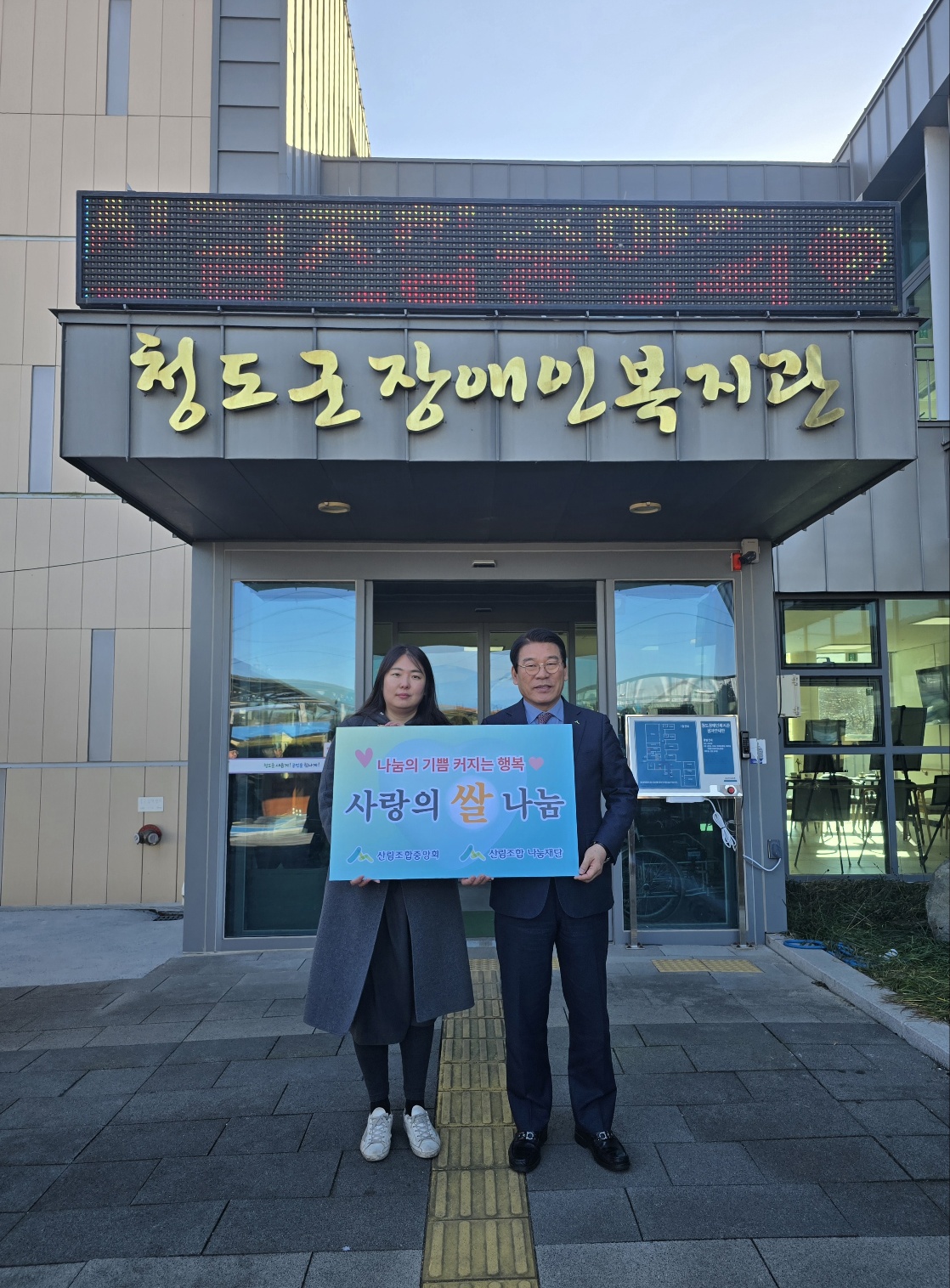 ÷������ �̸�����