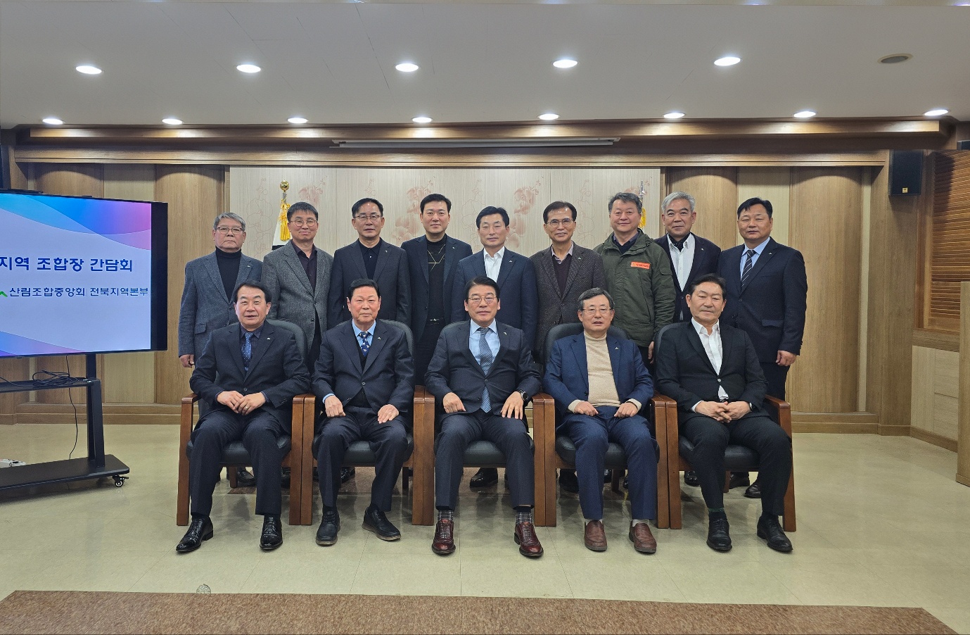 ÷������ �̸�����