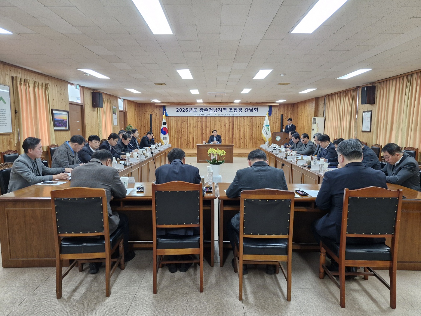 ÷������ �̸�����